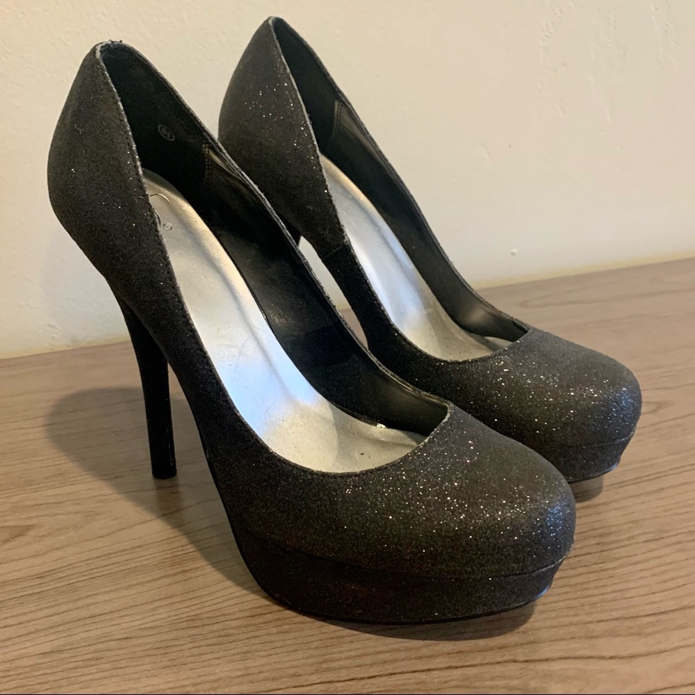 💜 Black Sparkly Heels